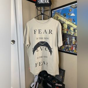 Black Scale shirt. L